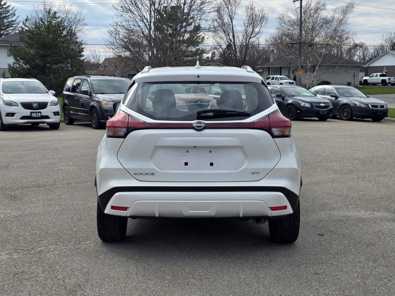 2024 Nissan Kicks SV Photo