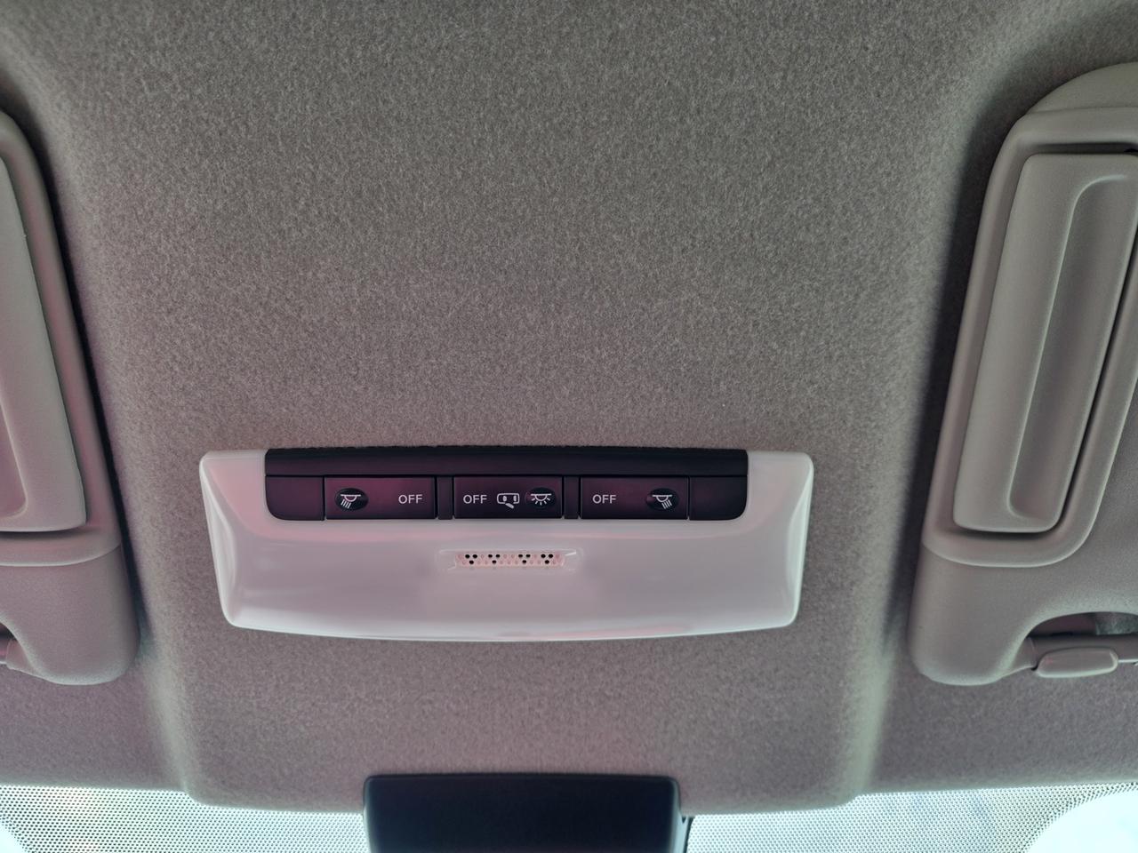 2024 Nissan Kicks SV Photo