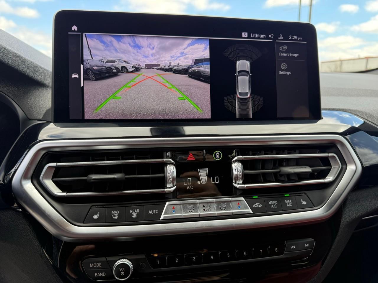 2022 BMW X4 xDrive30i Photo