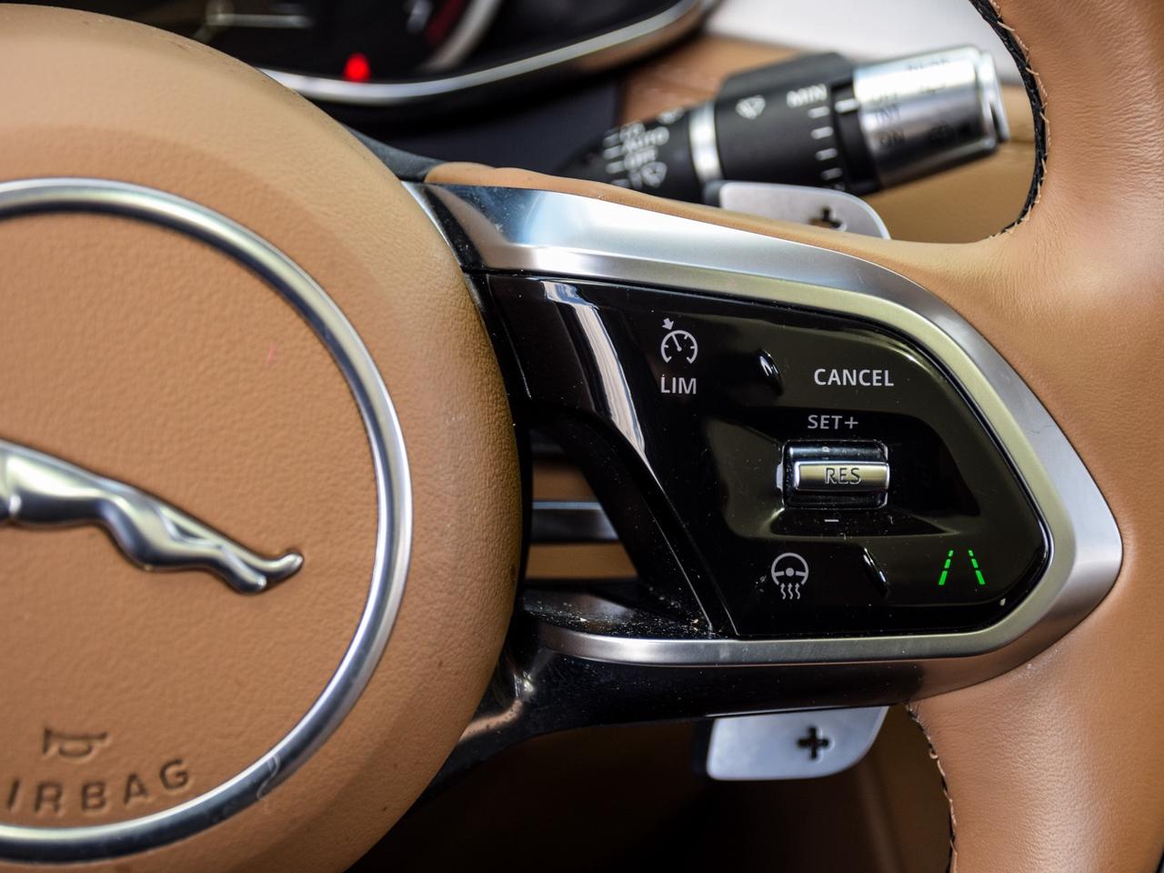 2022 Jaguar F-PACE P250 S Photo