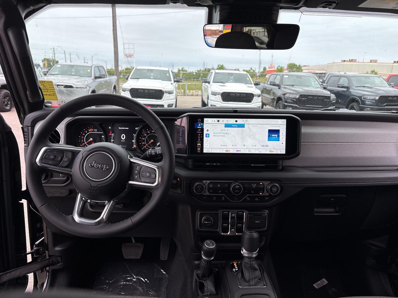 2025 Jeep Wrangler Sahara 4-Door 4x4 V6 *Demonstrator Photo