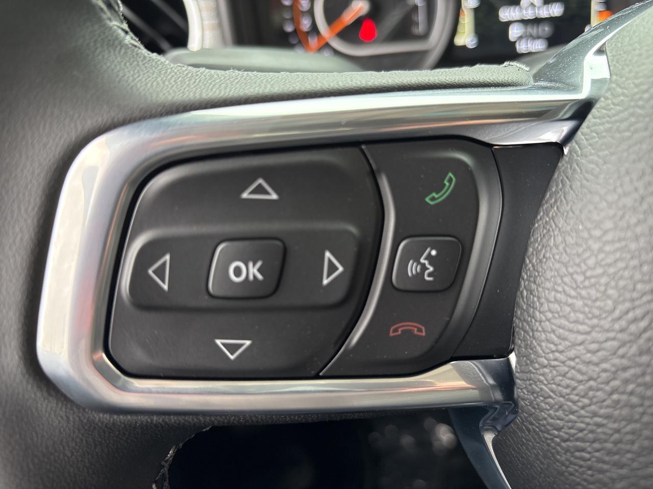 2025 Jeep Wrangler Sahara 4-Door 4x4 V6 *Demonstrator Photo