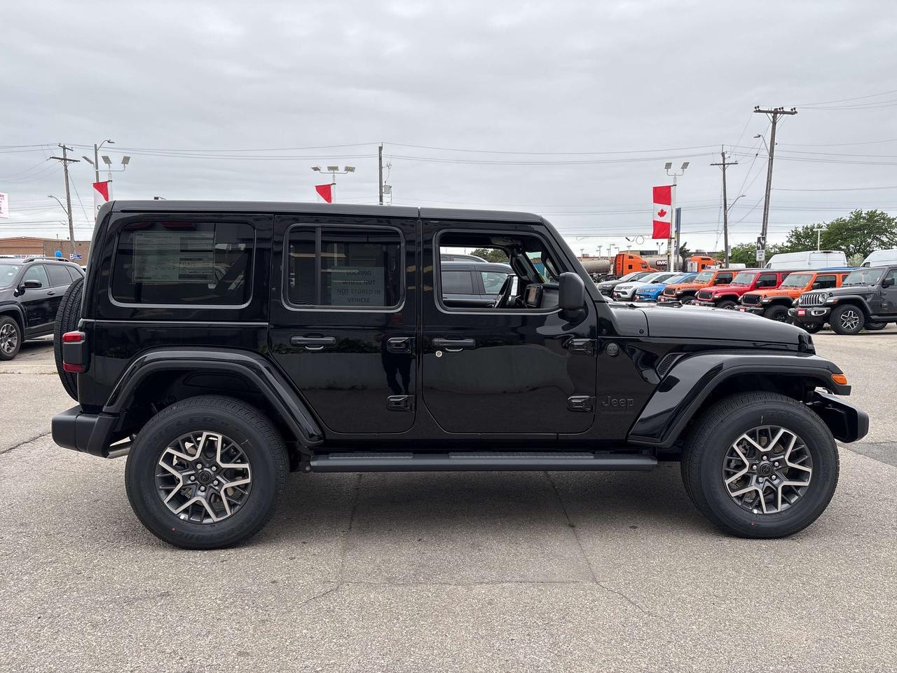 2025 Jeep Wrangler Sahara V6 *TECH & SAFETY PACK *SIDE STEPS *HARDTOP Photo