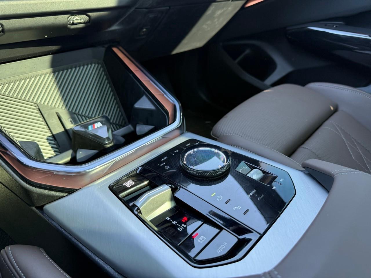 2025 BMW X3 M50 xDrive Photo