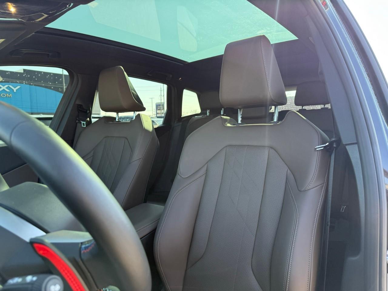 2025 BMW X3 M50 xDrive Photo