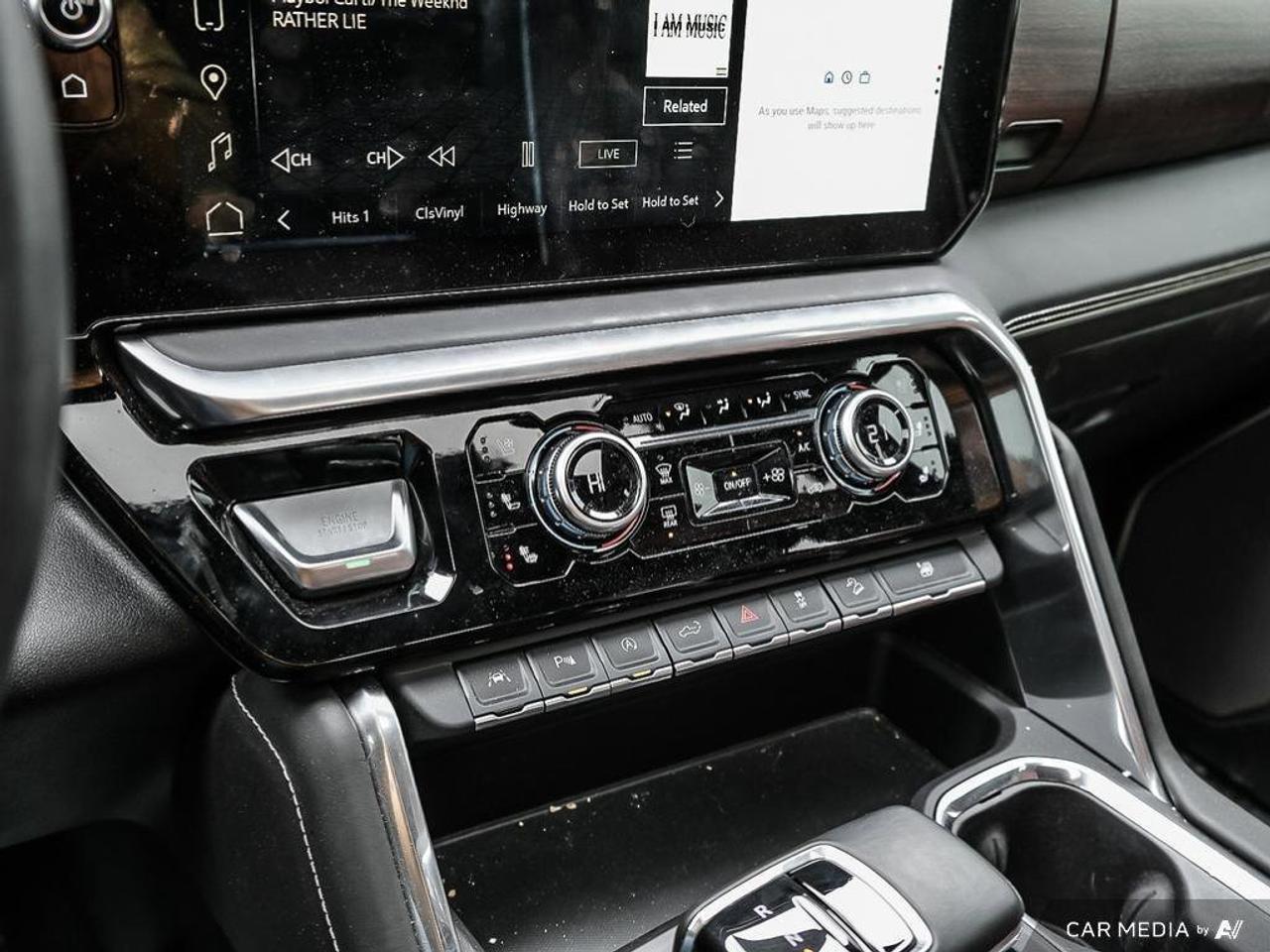 2023 GMC Sierra 1500 Denali UltimateDENALI ULTIMATE, 6.2L, LOADED, 1-OW Photo