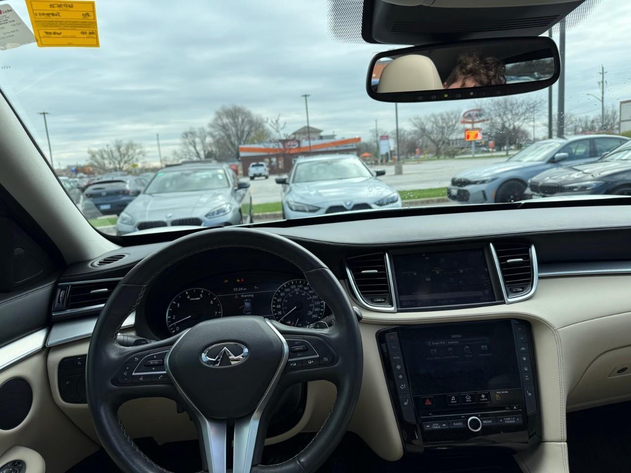 2020 Infiniti QX50 ESSENTIAL Photo4