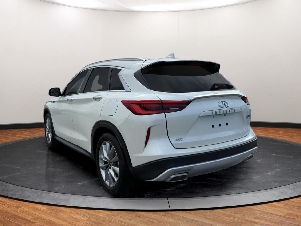 2020 Infiniti QX50 ESSENTIAL Photo