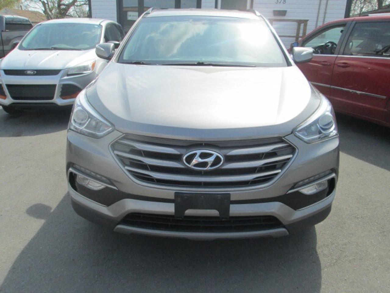 2017 Hyundai Santa Fe Sport FWD 4dr 2.4L Premium, Back Up Camera, Heated Seats Photo