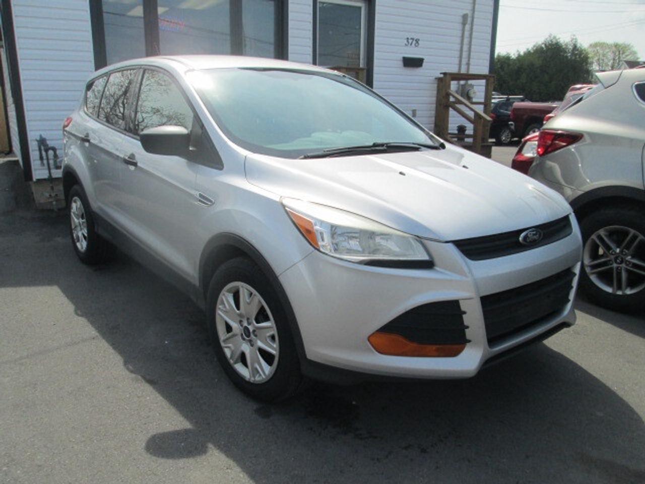 2013 Ford Escape FWD 4dr SE Plus, Local Trade In, Power Group Photo