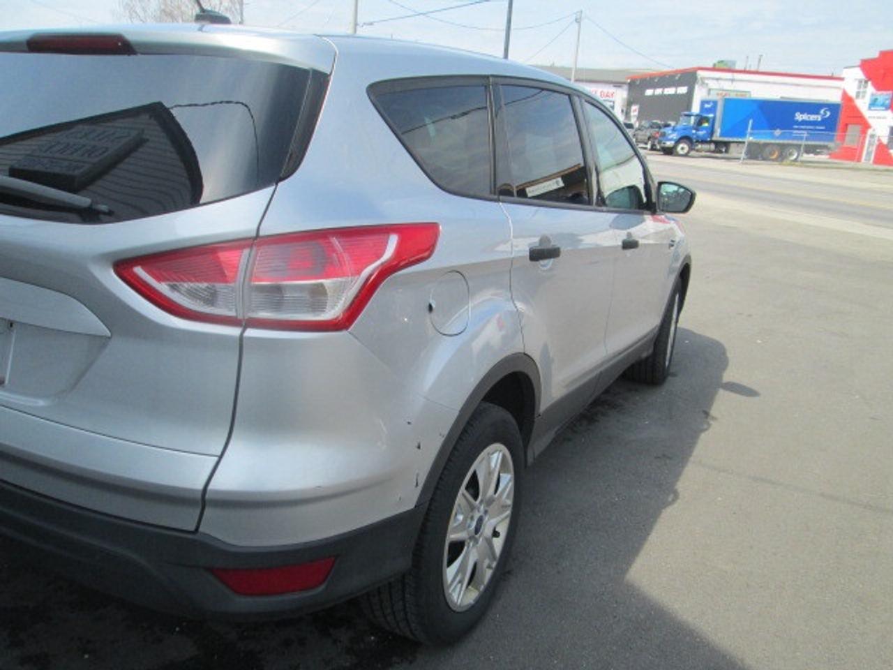 2013 Ford Escape FWD 4dr SE Plus, Local Trade In, Power Group Photo
