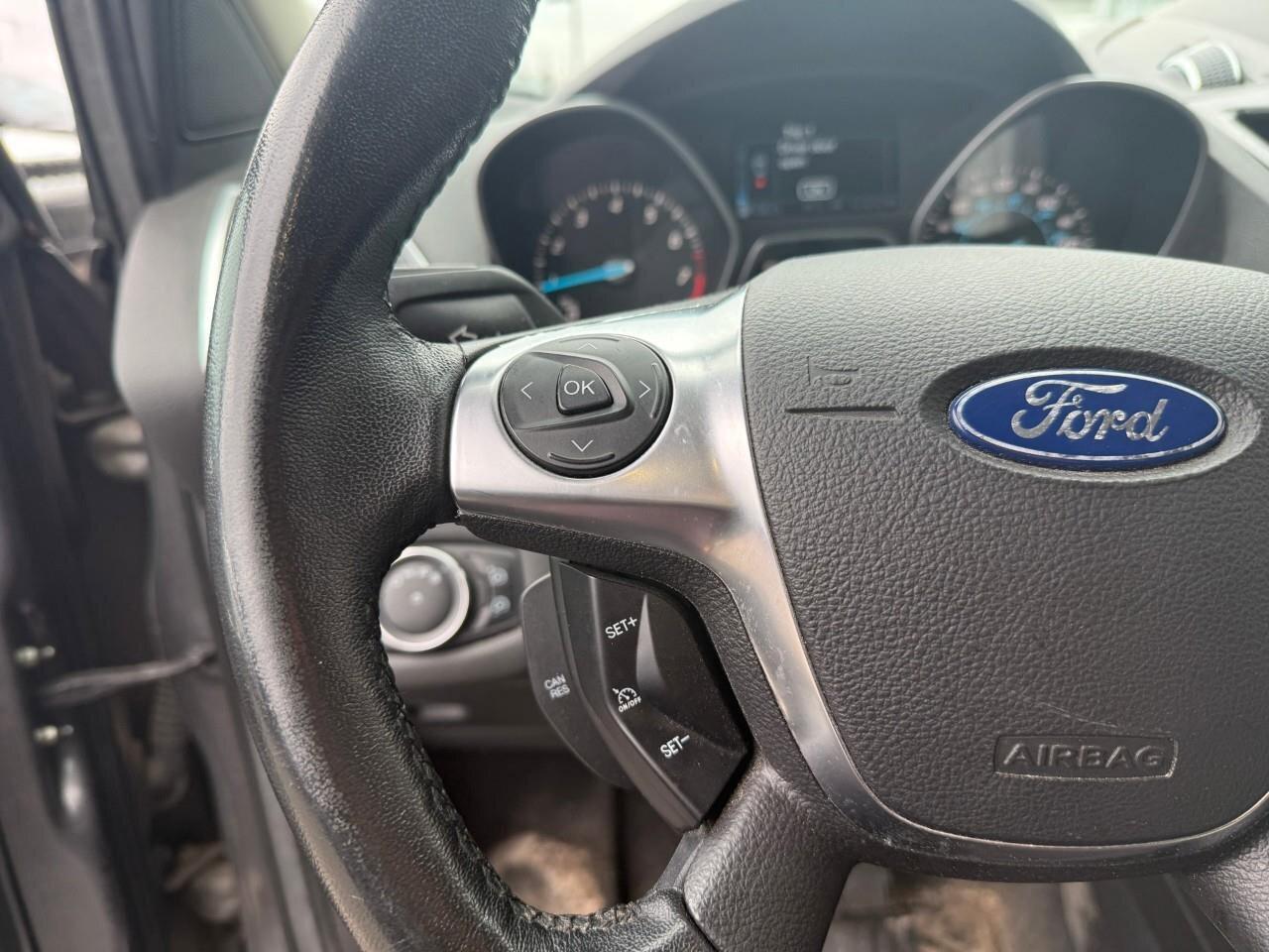 2013 Ford Escape  Photo