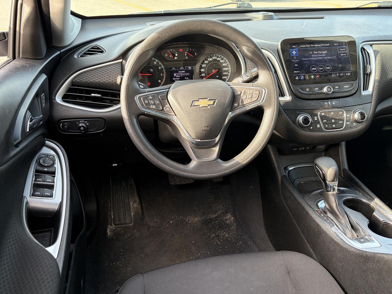 2024 Chevrolet Malibu LT FWD   Clean Carfax Photo
