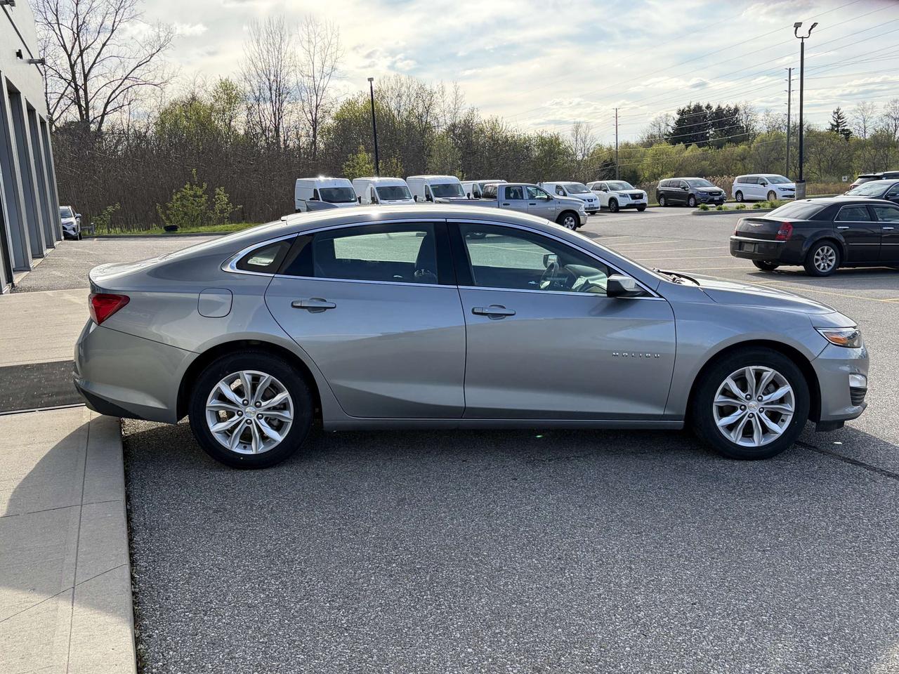 2024 Chevrolet Malibu LT FWD   Clean Carfax Photo