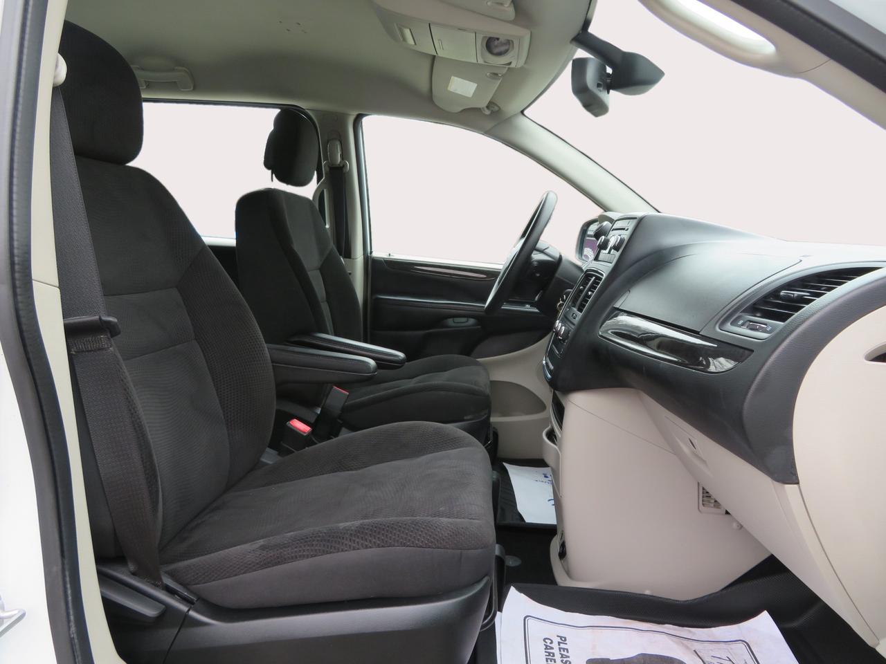 2018 Dodge Grand Caravan Canada Value Package 2WD Photo