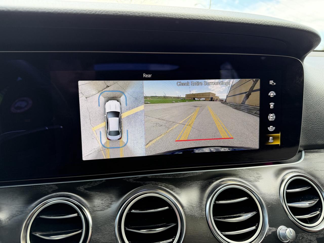 2023 Mercedes-Benz E-Class E 350 AWD NAVIGATION,PANORAMIC ROOF, 360 CAMERA Photo