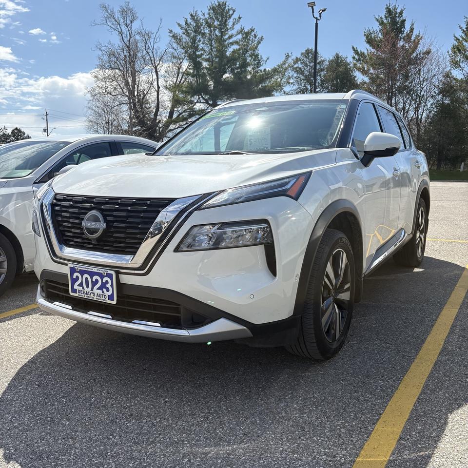 2023 Nissan Rogue Platinum Photo