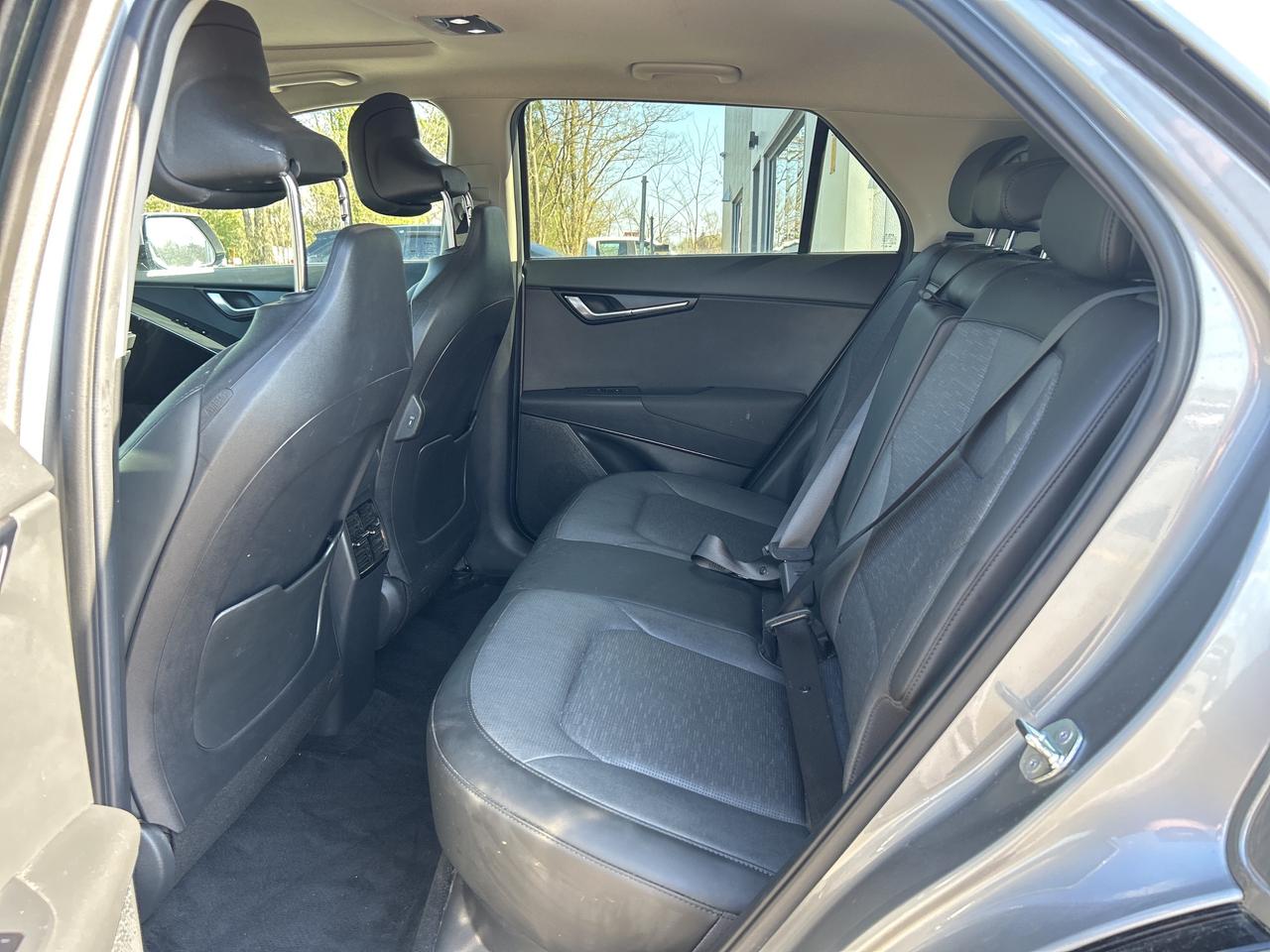 2023 Kia Niro EV Limited FWD Photo