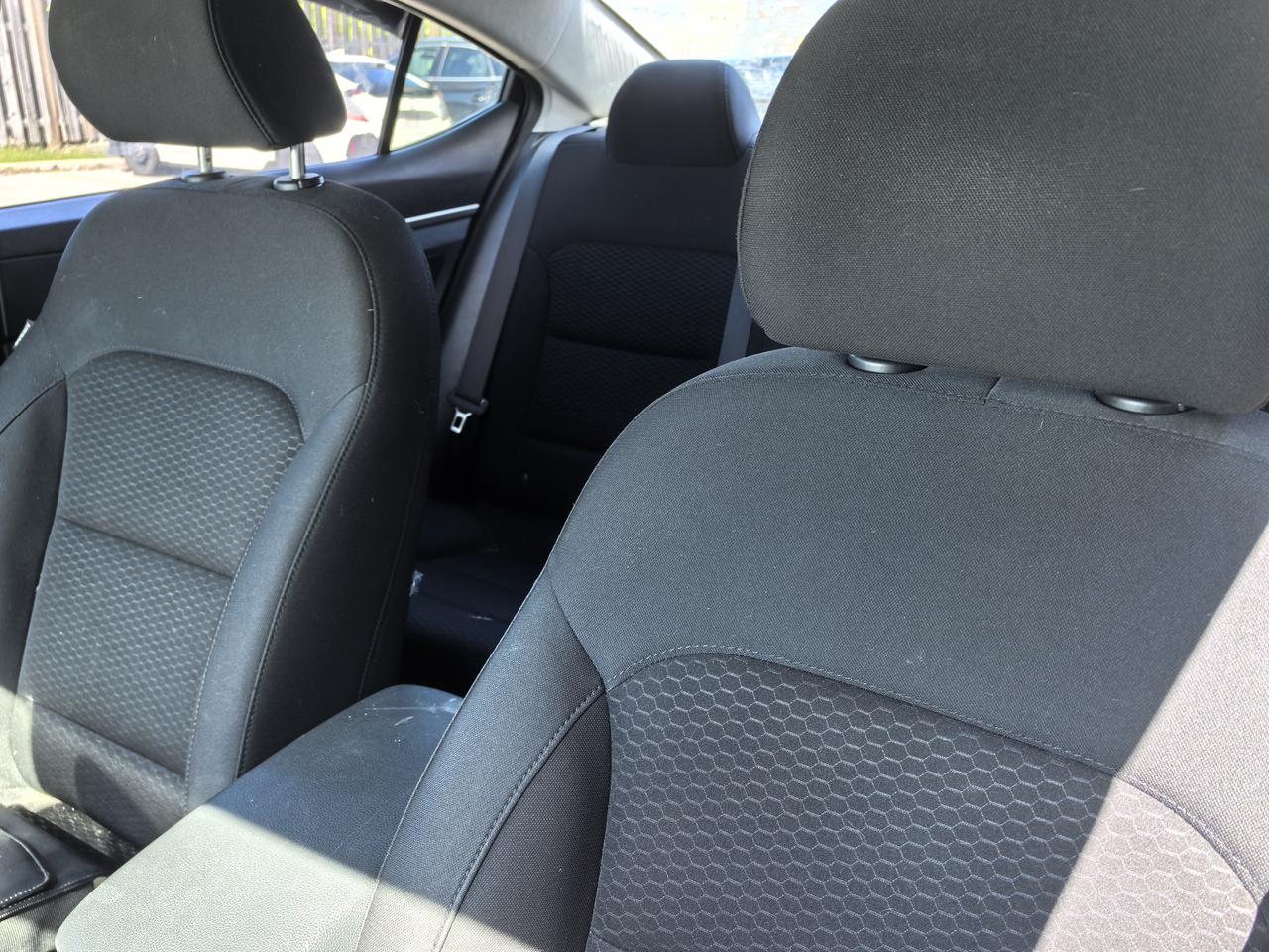 2019 Hyundai Elantra Limited Photo
