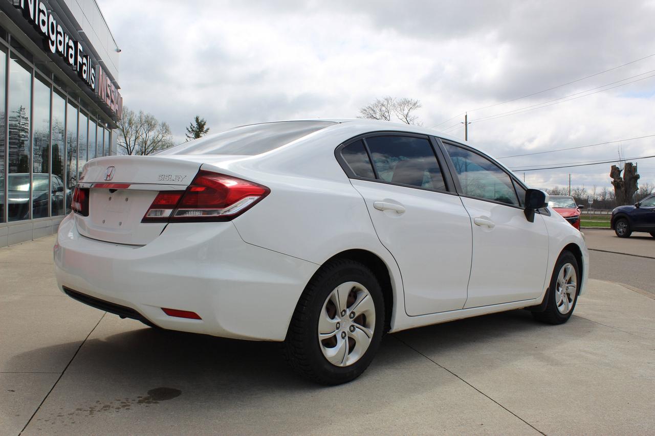 2015 Honda Civic Sedan LX, Great Condition, Fully Certified Photo