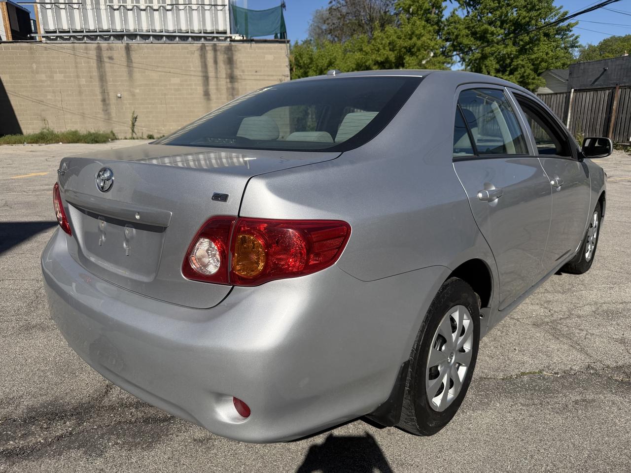 2010 Toyota Corolla AUTO !! YES ONLY 87817 KMS !!! FULLY CERTIFIED !!! Photo4