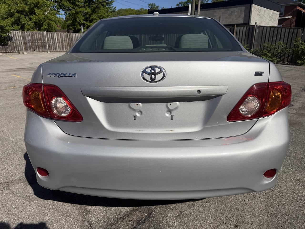 2010 Toyota Corolla AUTO !! YES ONLY 87817 KMS !!! FULLY CERTIFIED !!! Photo