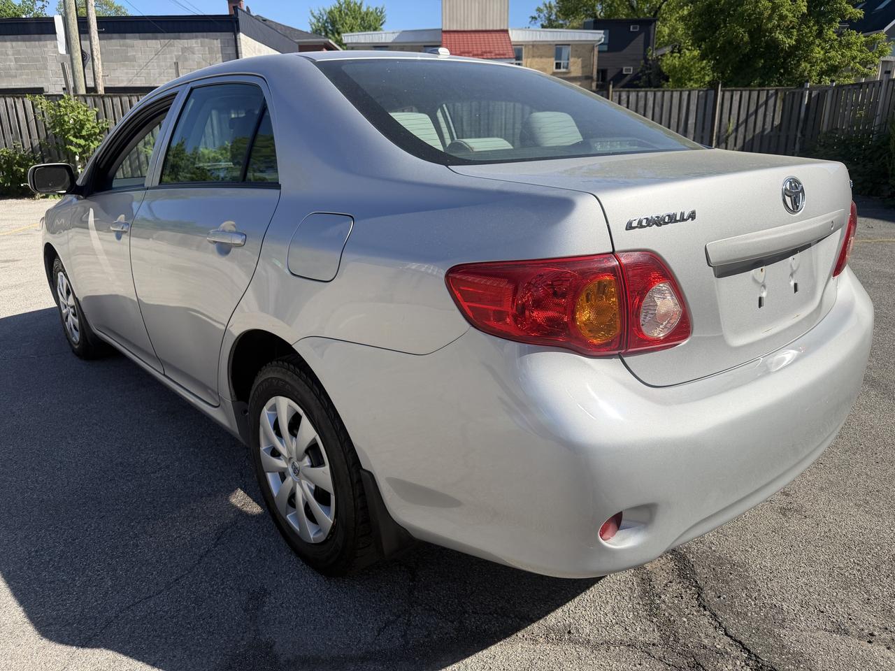 2010 Toyota Corolla AUTO !! YES ONLY 87817 KMS !!! FULLY CERTIFIED !!! Photo