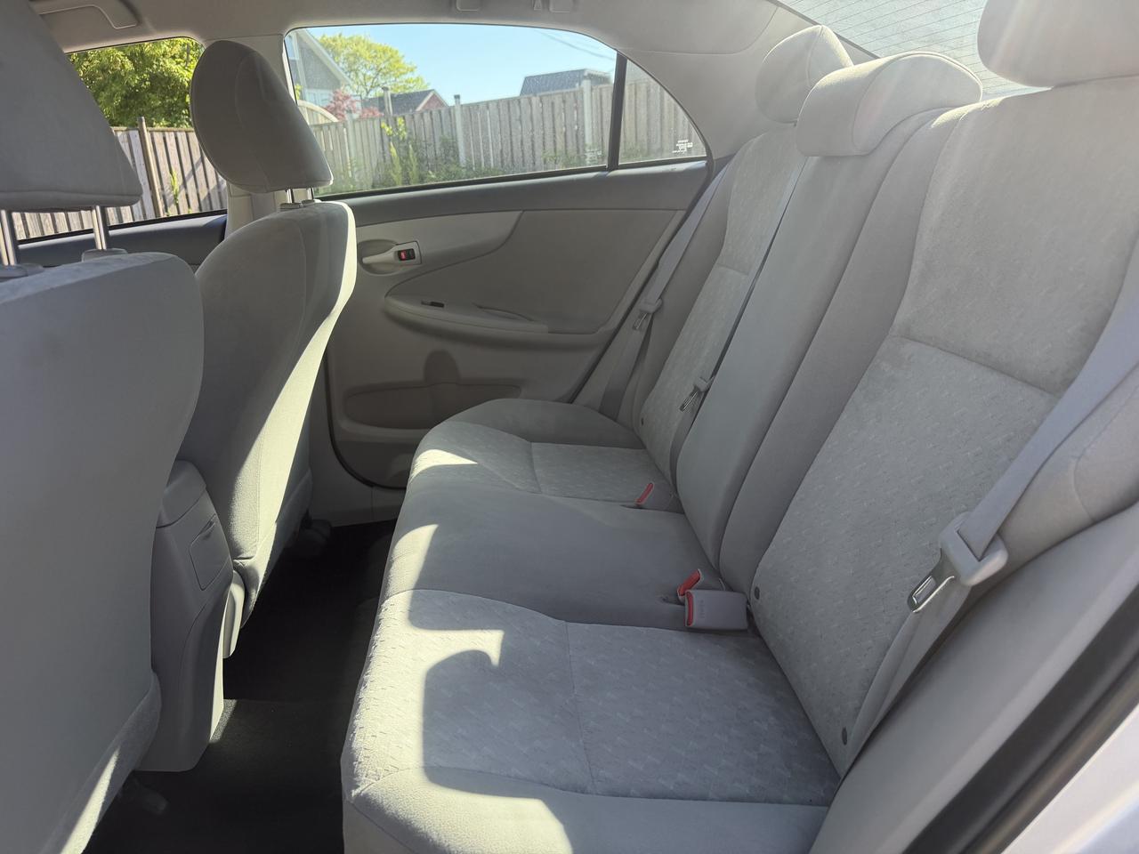 2010 Toyota Corolla AUTO !! YES ONLY 87817 KMS !!! FULLY CERTIFIED !!! Photo
