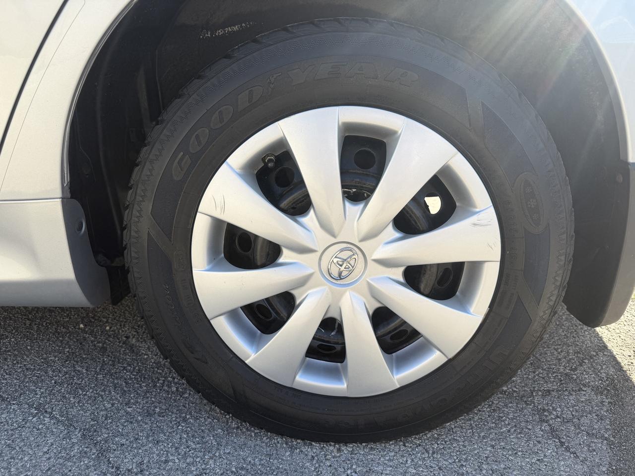 2010 Toyota Corolla AUTO !! YES ONLY 87817 KMS !!! FULLY CERTIFIED !!! Photo