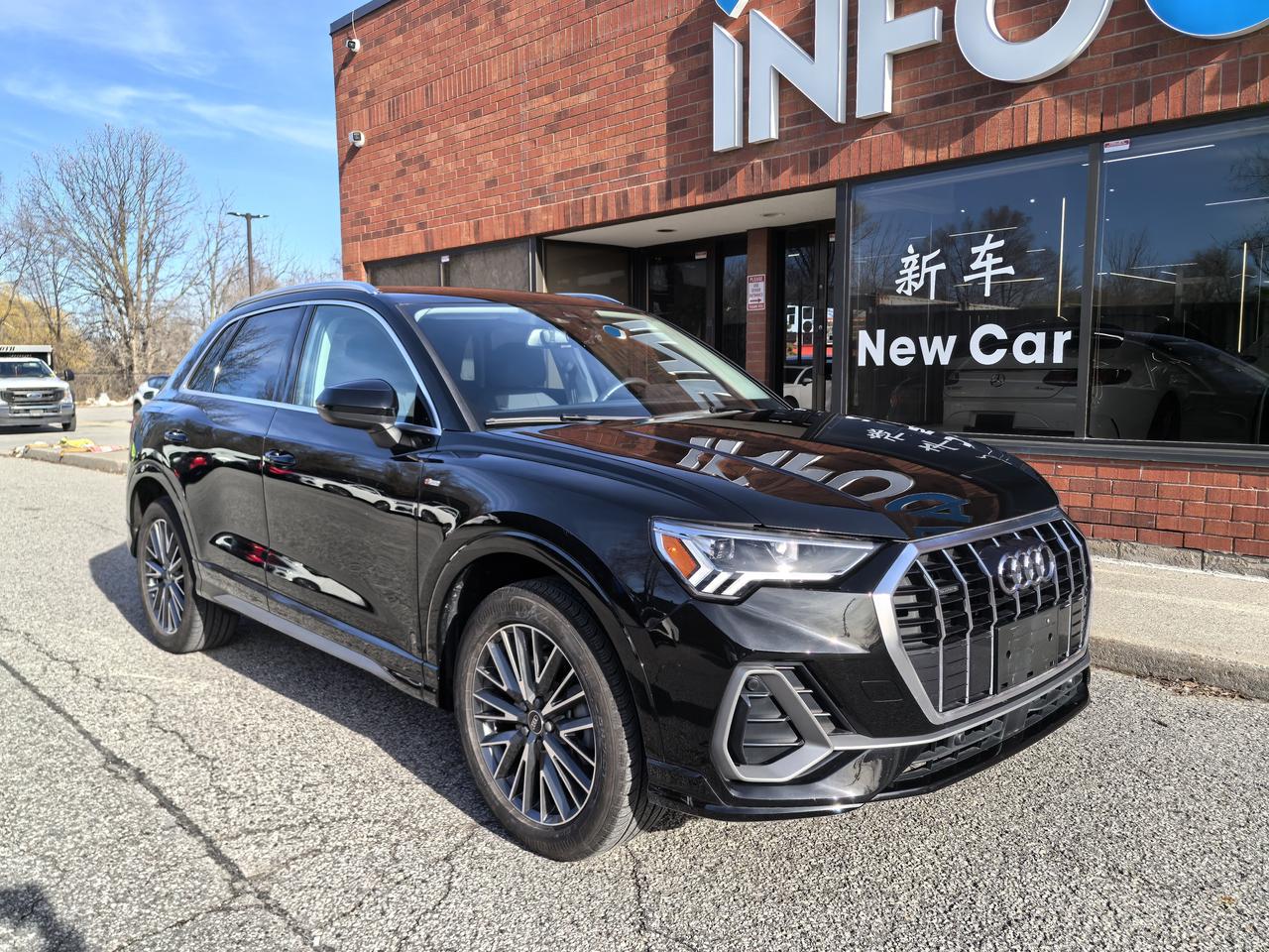 2022 Audi Q3 Premium Plus Photo0