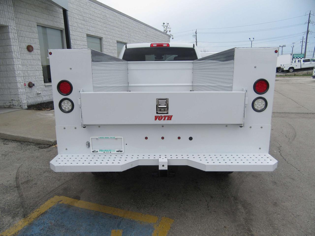 2022 Dodge Ram 3500 CREW CAB DIESEL NEW SERVICE/UTILITY BODY Photo4