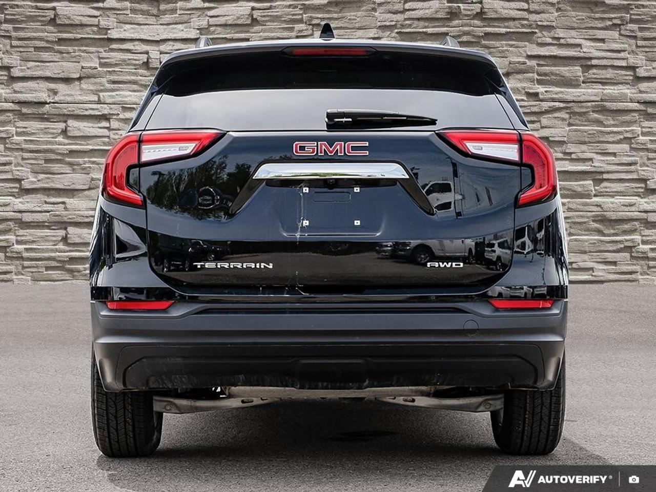 2024 GMC Terrain Wireless Carplay   Safety Suite   Fold Flat Cargo Photo