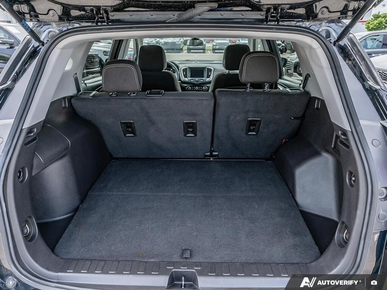 2024 GMC Terrain Wireless Carplay   Safety Suite   Fold Flat Cargo Photo