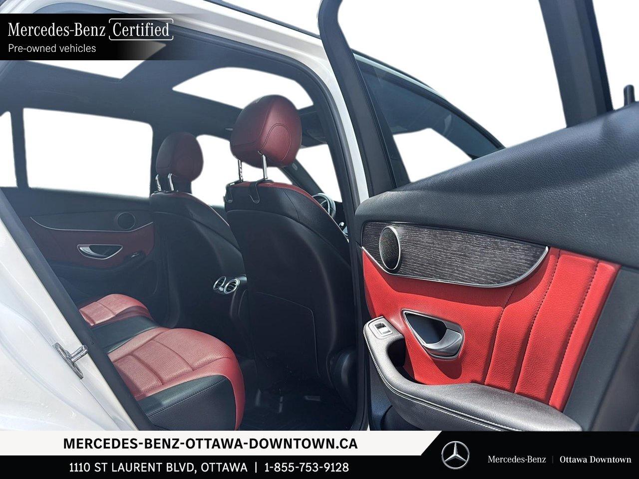 2022 Mercedes-Benz GLC300 4MATIC SUV Premium Package   Night Package   20 AM Photo