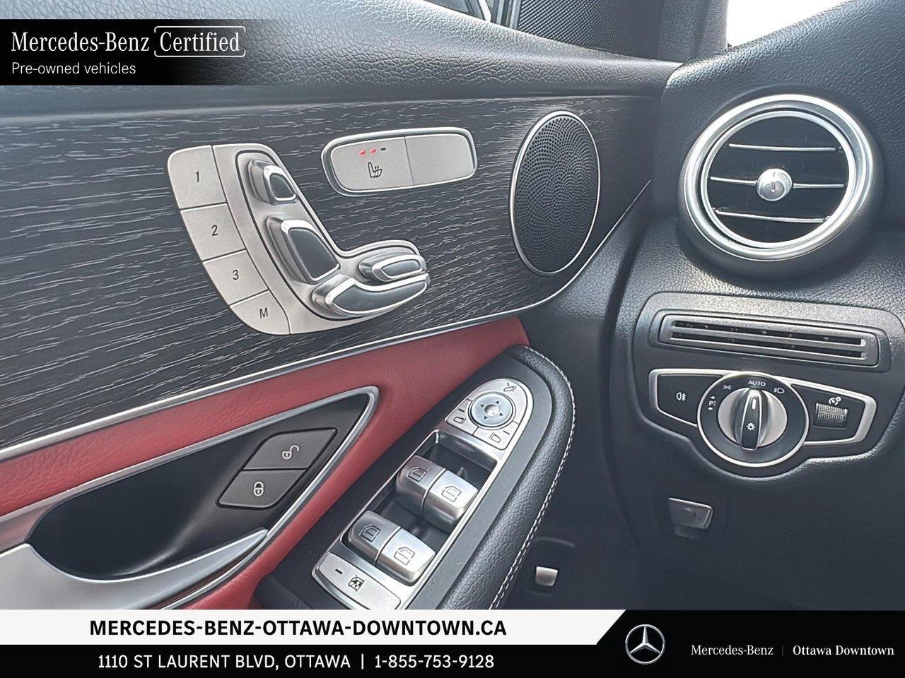 2022 Mercedes-Benz GLC300 4MATIC SUV Premium Package   Night Package   20 AM Photo