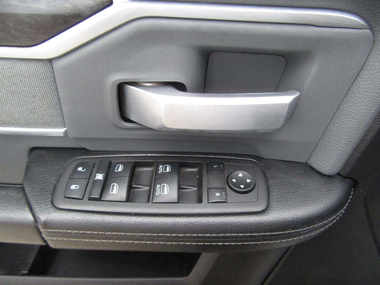 2022 RAM 3500 CREW CAB DIESEL NEW SERVICE/UTILITY BODY Photo