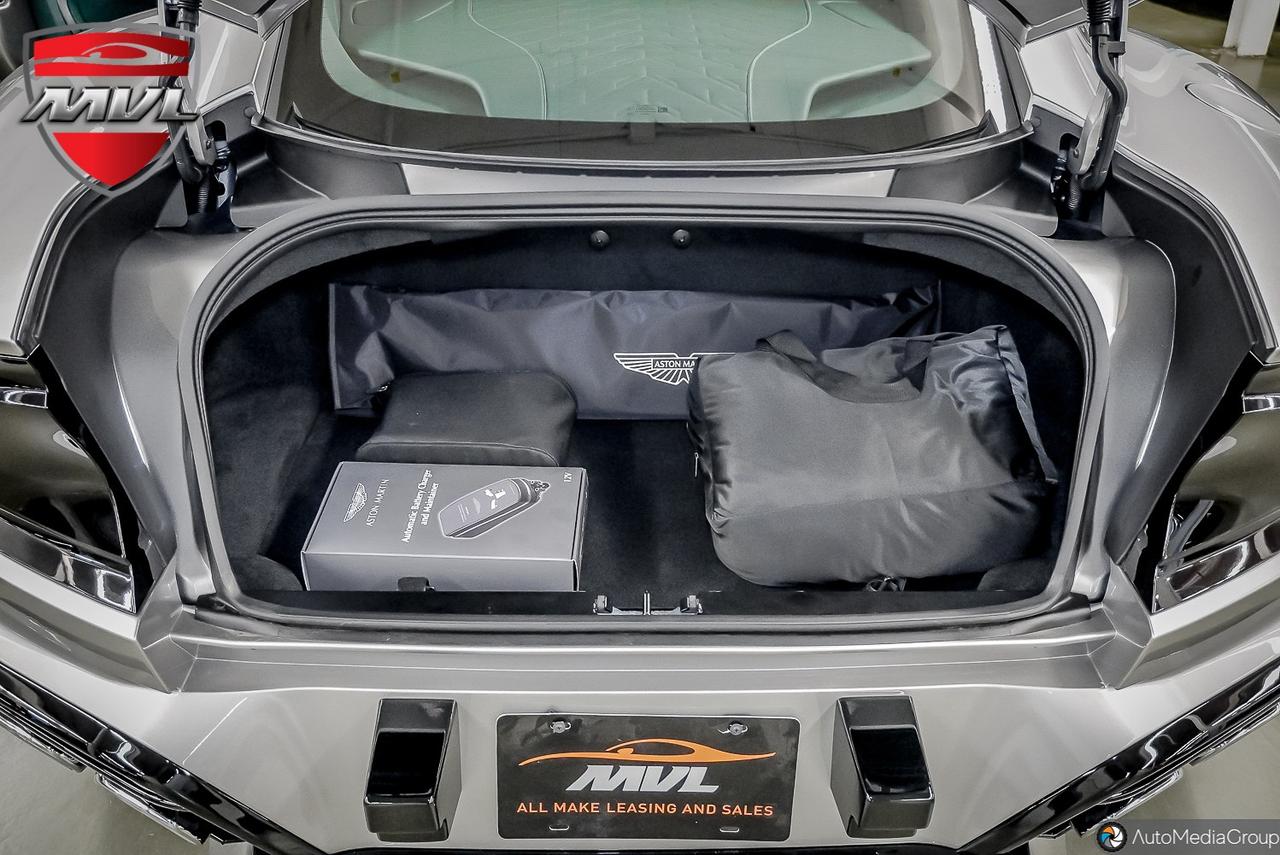 2025 Aston Martin Vanquish  Photo