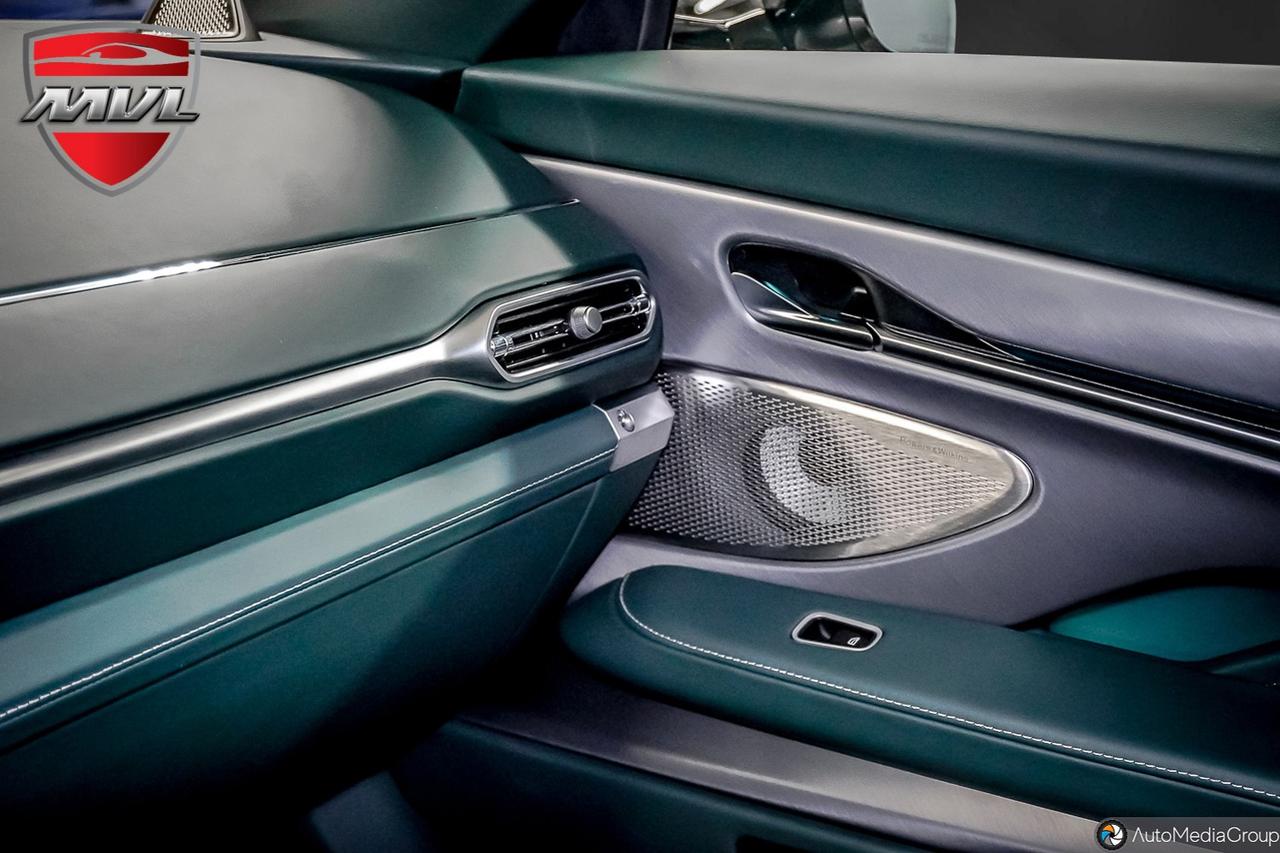 2025 Aston Martin Vanquish  Photo