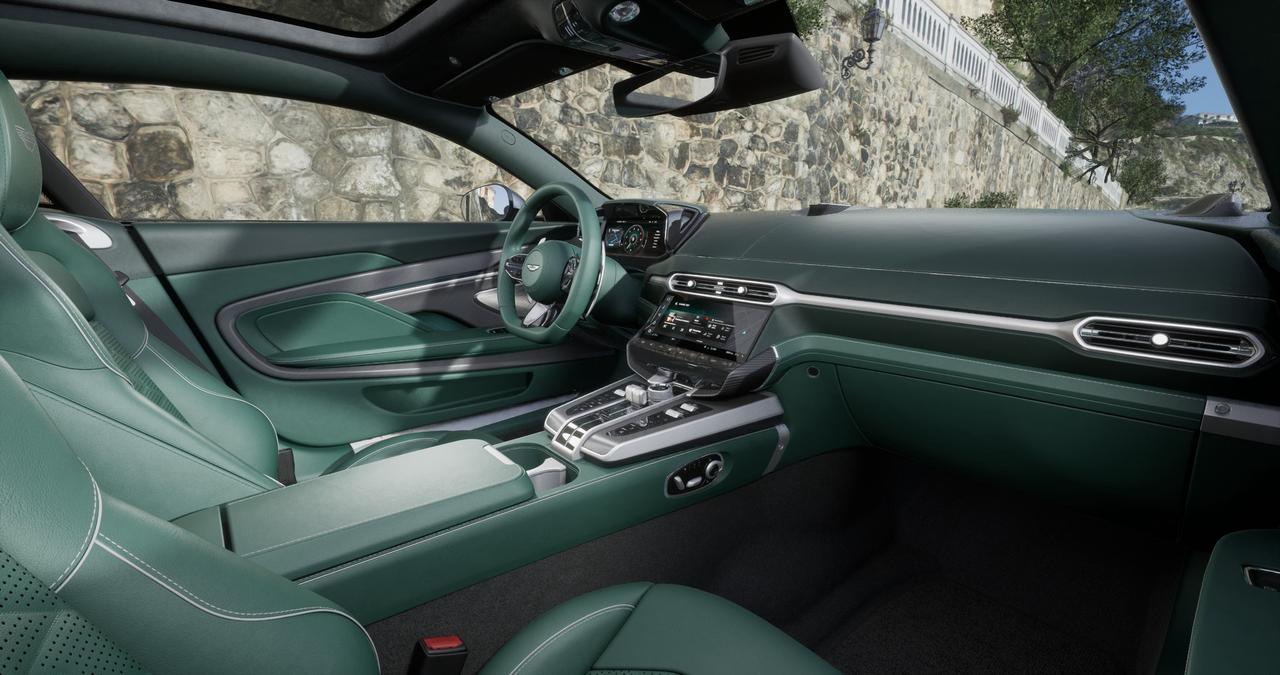 2025 Aston Martin Vanquish  Photo