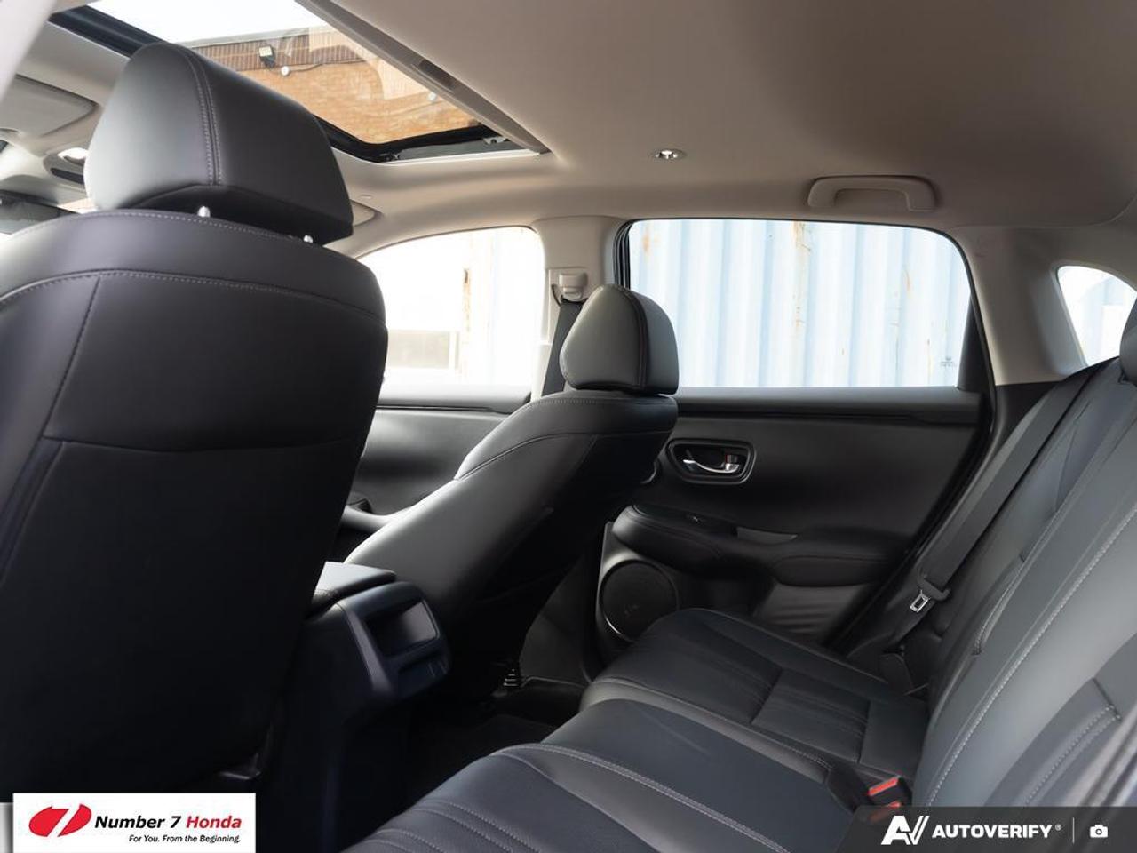 2023 Honda HR-V EX-L Navi *EXTENDED FACTORY WARRANTY* Photo