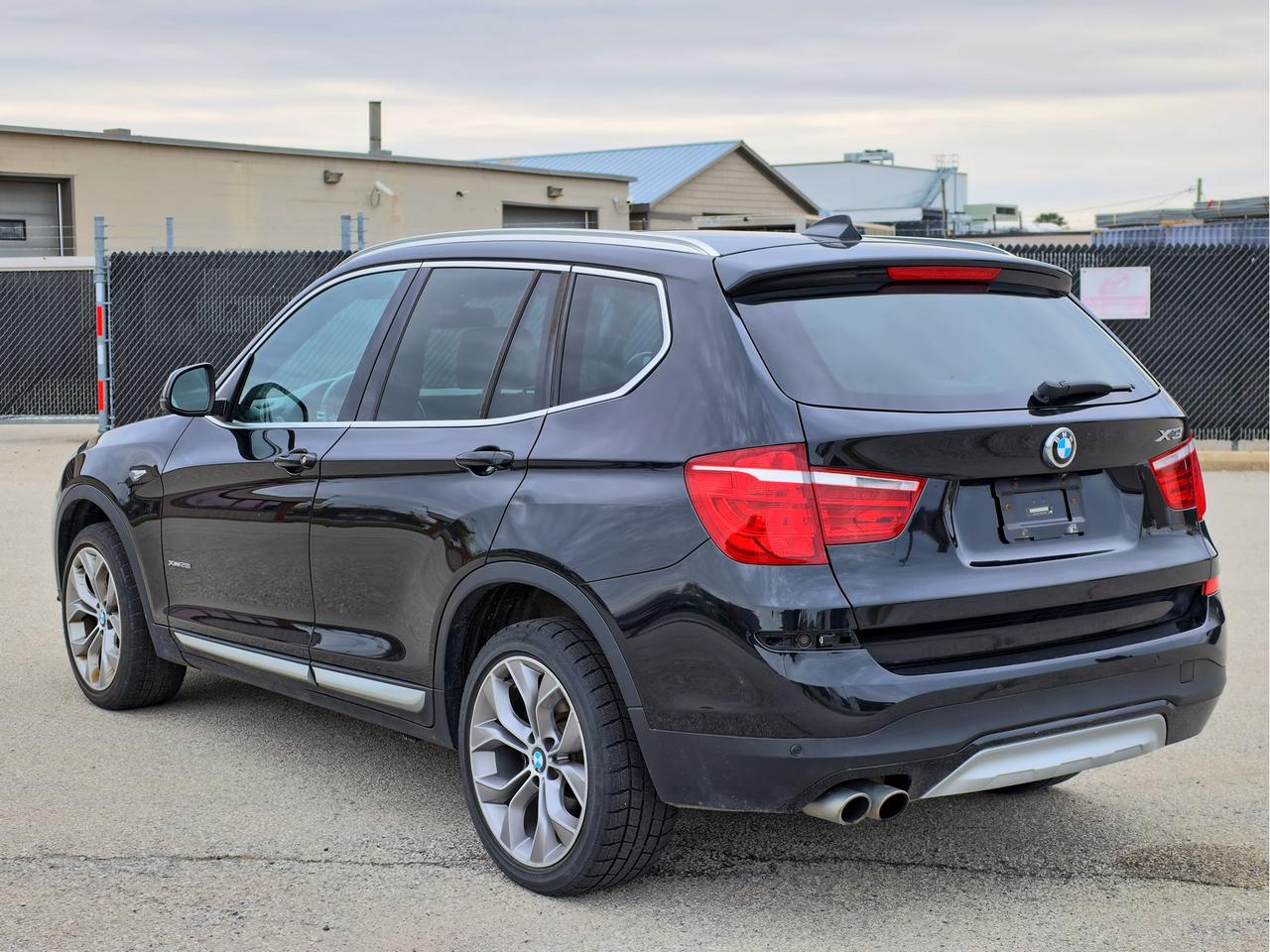 2017 BMW X3 xDrive28i AWD   NAVI   Leather   Pano Sunroof Photo