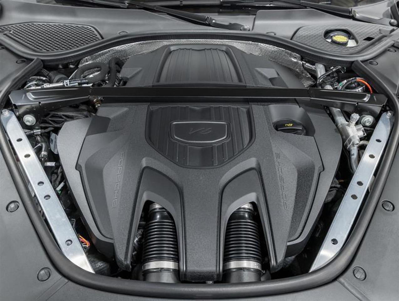 2026 Porsche Panamera  Photo