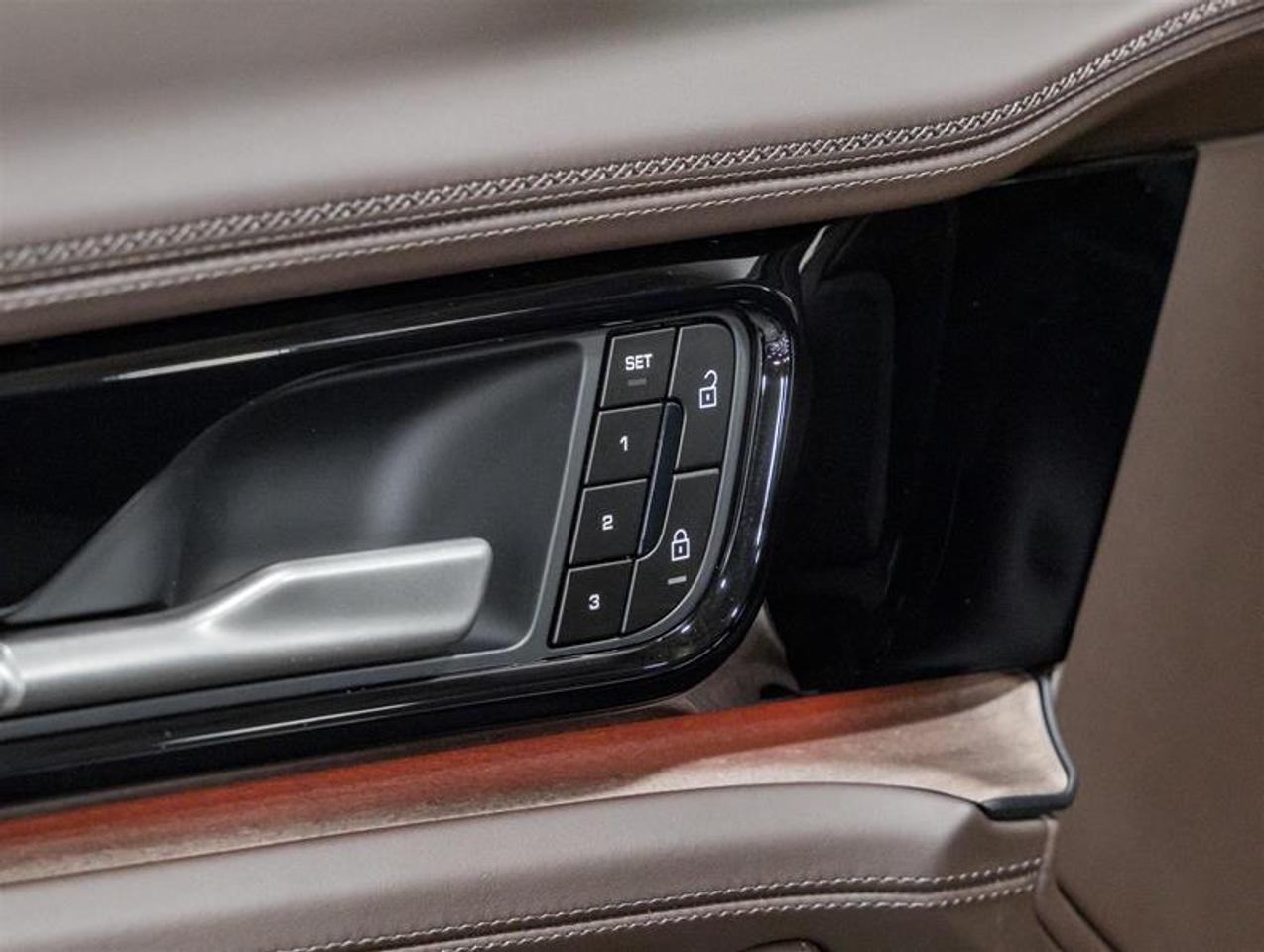 2026 Porsche Panamera  Photo