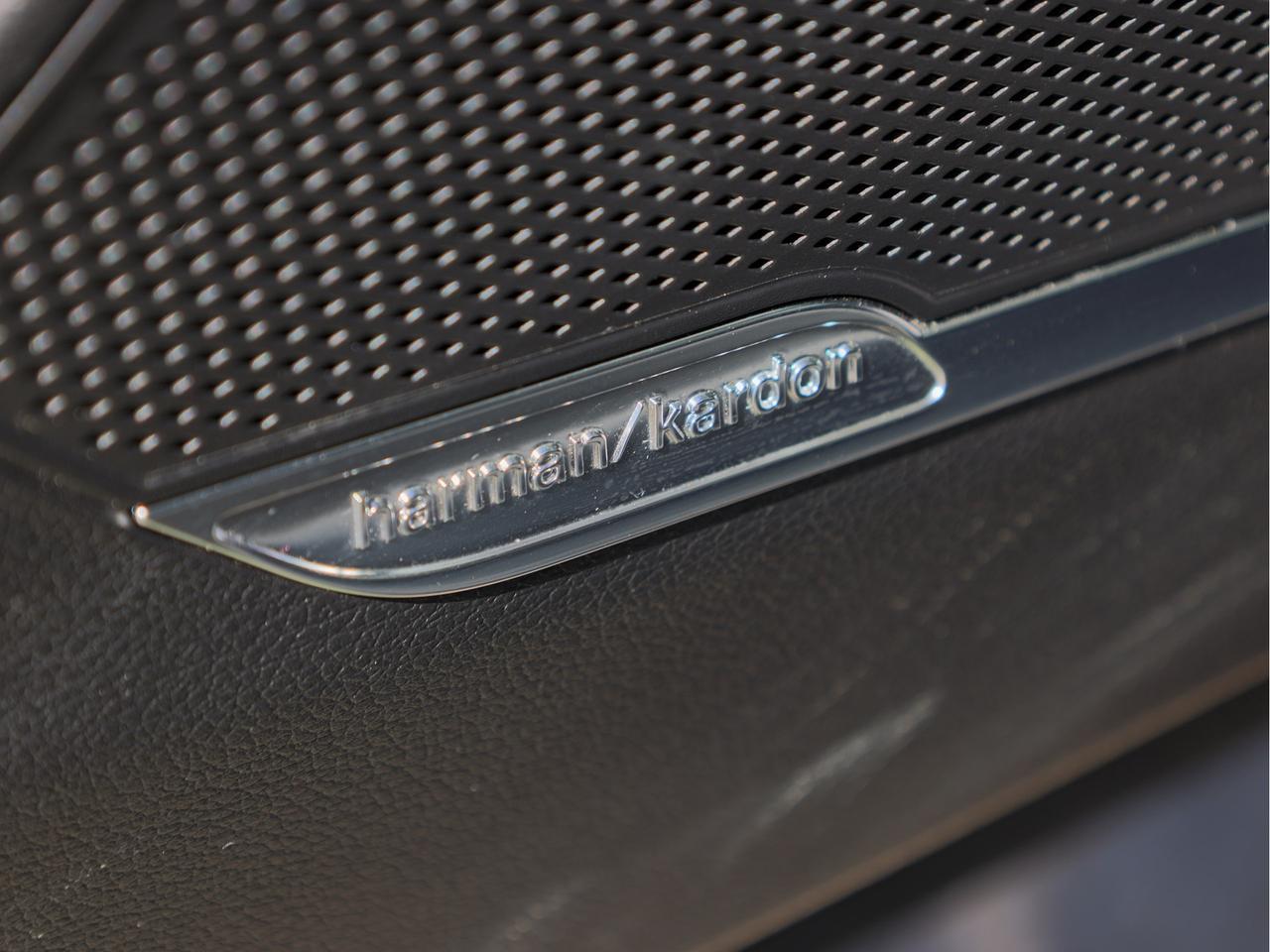 2024 Kia Sportage Plug-In Hybrid SX AWD   360 Camera   Premium Sound   Cooled Seat Photo