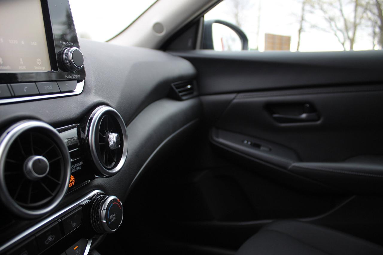 2024 Nissan Sentra S AUTOMATIC Photo