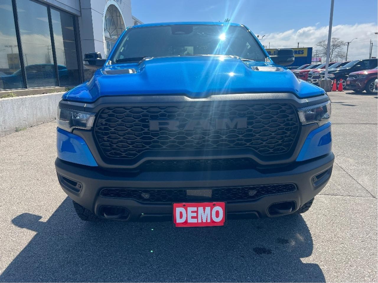 2025 RAM 1500 Rebel Crew *LEVEL 2 EQUIPMENT *SUN *LTHR *DEMO Photo2
