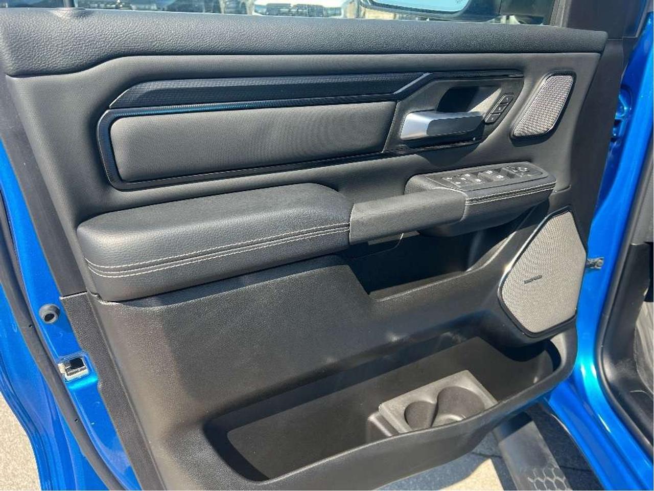 2025 RAM 1500 Rebel Crew 4X4 I-6 TT *LEVEL 2 *SUN *LTHR *NAVI Photo