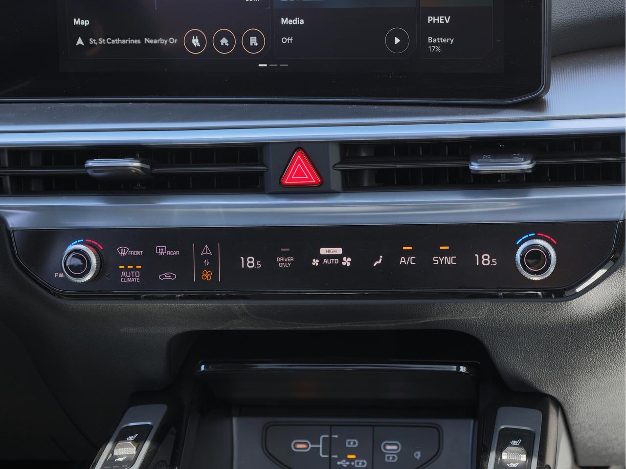 2025 Kia Sorento Plug-In Hybrid SX AWD Photo