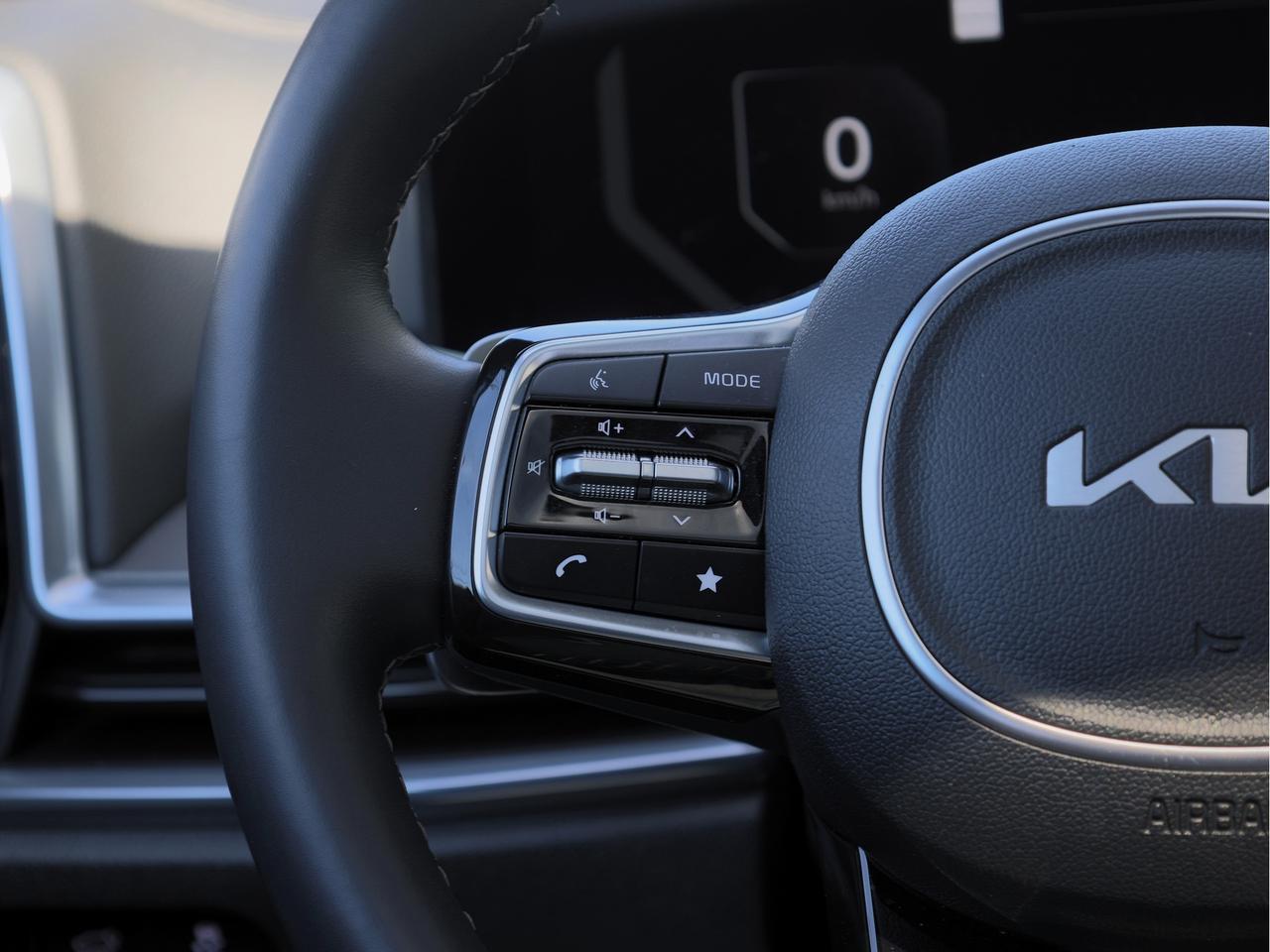 2025 Kia Sorento Plug-In Hybrid SX AWD Photo
