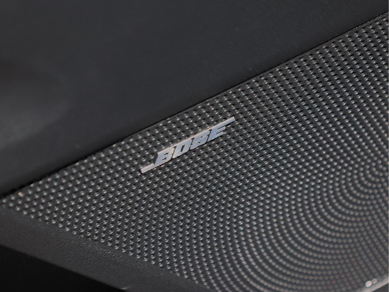 2025 Kia Sorento Plug-In Hybrid SX AWD Photo
